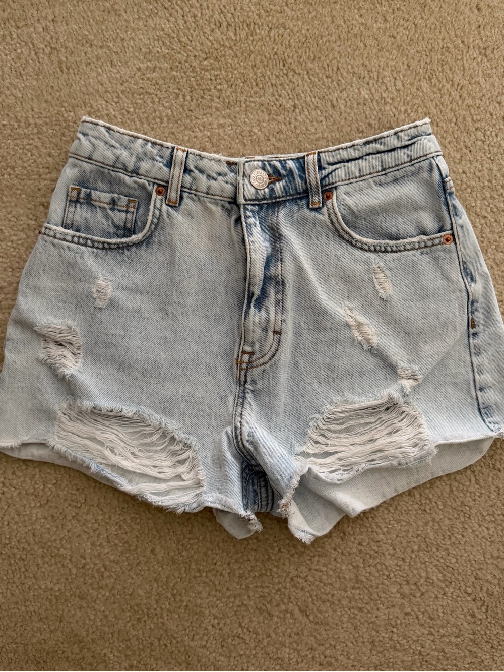 Zara Light Wash 100% Cotton Distressed Denim Shorts - Size 4